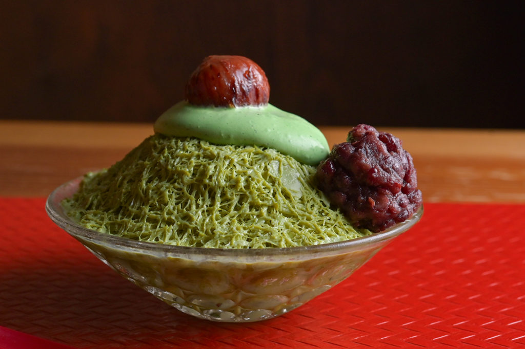 大和煎茶ミルクかき氷（金時）