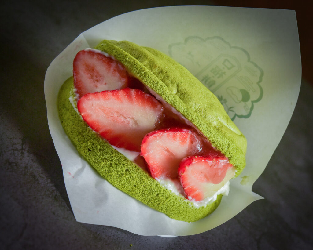 大和抹茶パンケーキサンド